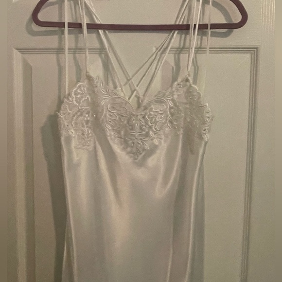 Vintage Alexandra Nicole Nightown and Robe Lingerie - Picture 5 of 12